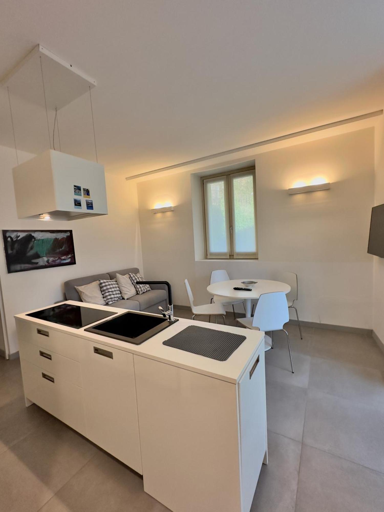 Residence Matilde Oliveto Lario Bagian luar foto