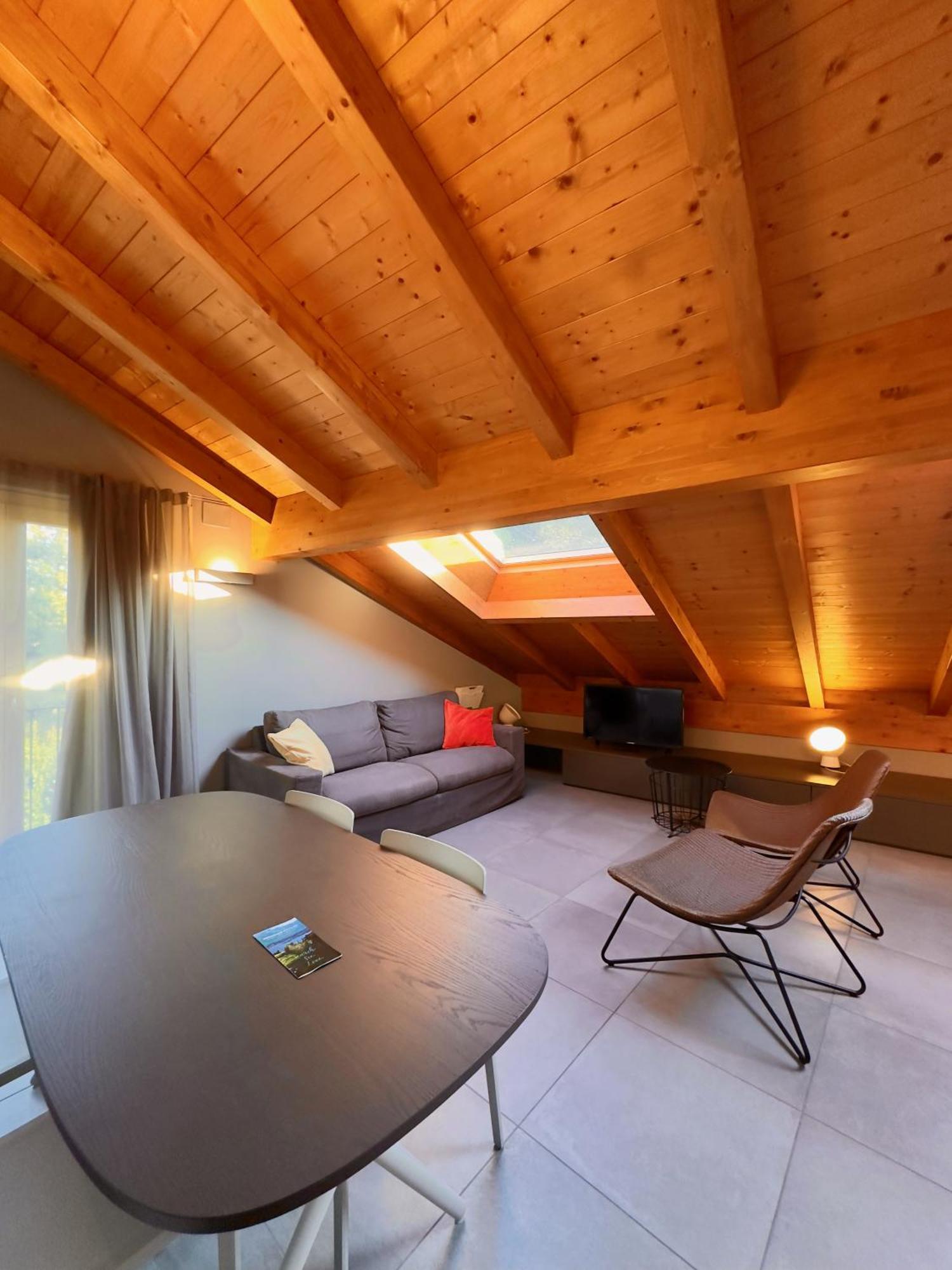Residence Matilde Oliveto Lario Bagian luar foto